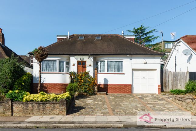 Thumbnail Bungalow for sale in Highview Gardens, Edgware