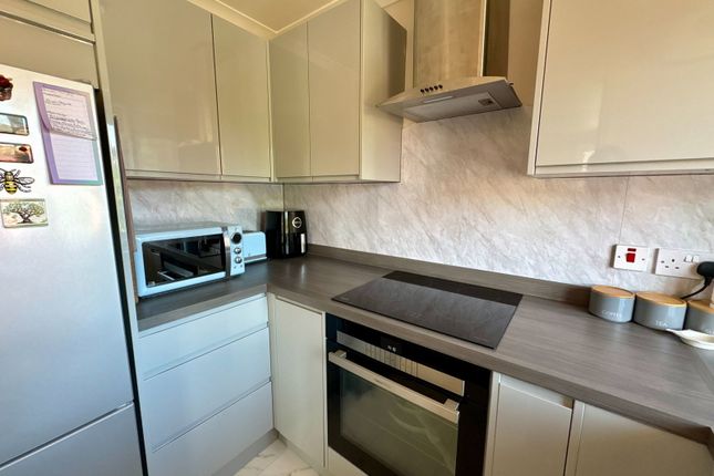 New Acre Court,Flat 12, Metcalfe Drive, Stockport photo 4