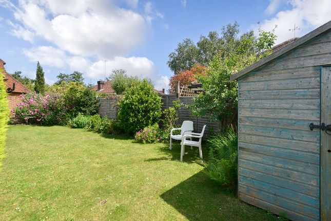 Maple Leaf Cottage The Common, Cranleigh photo 4