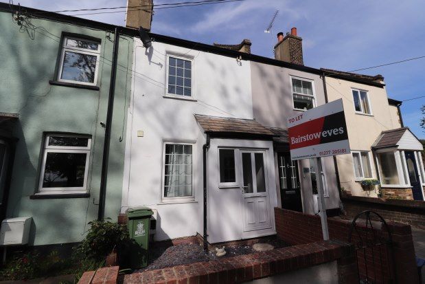 Thumbnail Cottage to rent in Coxtie Green Road, Brentwood