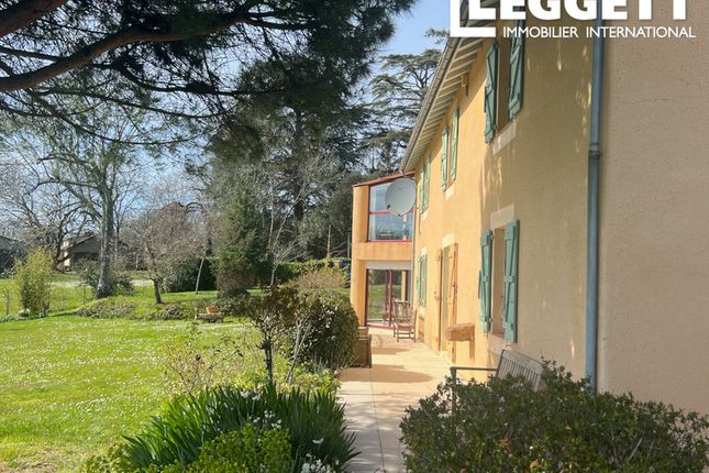 Villa for sale in Laguian-Mazous, Gers, Occitanie