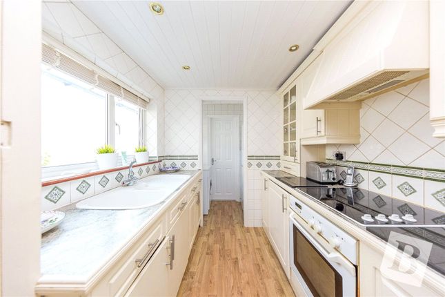 26, Mead Road, Kent photo 4
