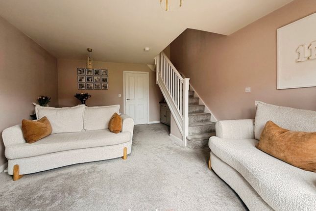 14, Goring Drive, Fradley photo 4