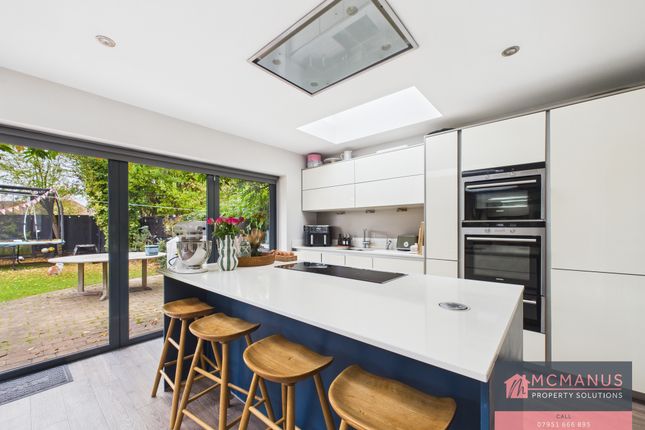 73, Ingleside Drive, Stevenage photo 2