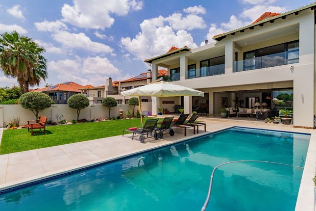 Property for sale in Mountain View Drive, Pecanwood Golf Estate, Broederstroom, Hartbeespoort, Gauteng, 0240