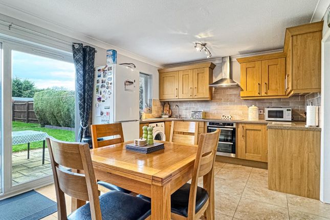 7, Alice Way, Histon, Cambridge photo 4