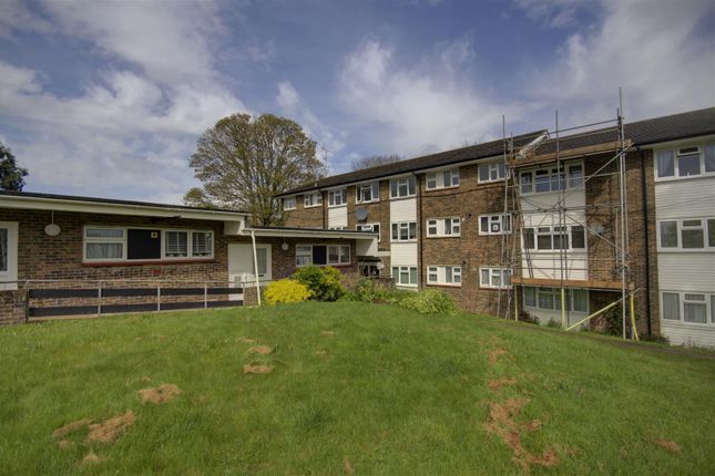 Flat for sale in Stychens Close, Bletchingley, Redhill