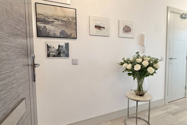 32, Great Glen Place, Inverness photo 3