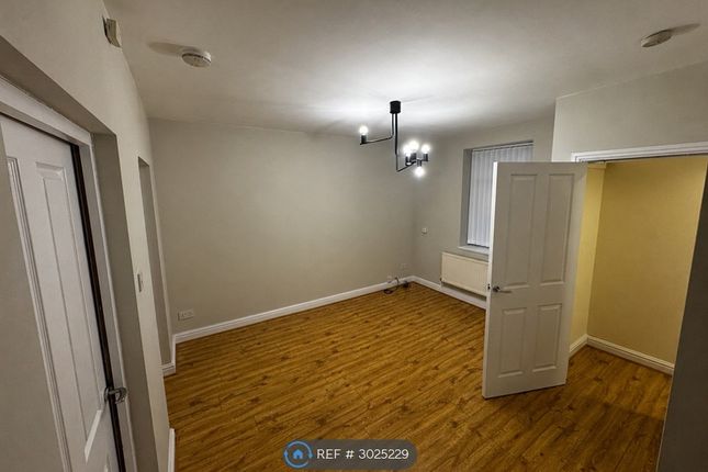 1-bed flat on A Mersey Road, Widnes, £695/mo