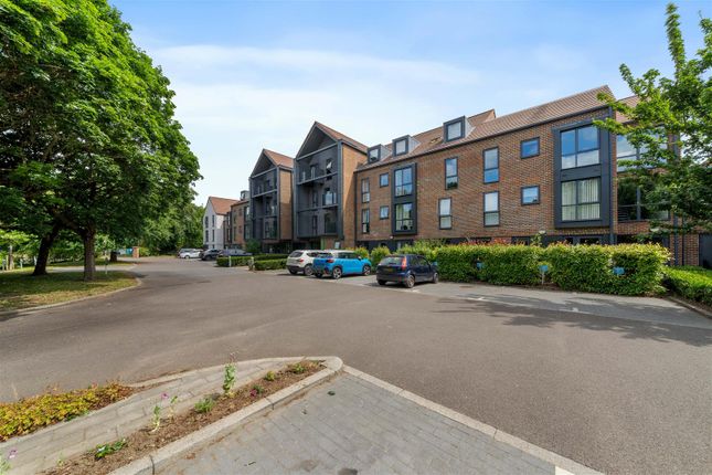 2-bed house on 29, 140, The Clockhouse, London Road, Guildford, £299,995