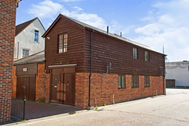 Thumbnail Property to rent in South Loading Road, High Street, Gosport