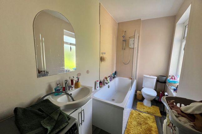 7, Bean Road, Dudley photo 5