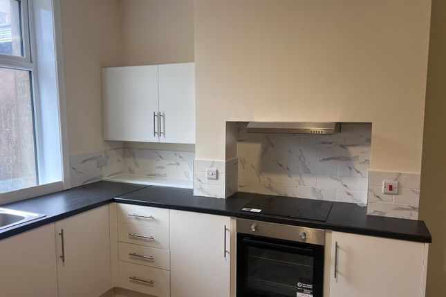 86, St. Huberts Road, Great Harwood photo 3