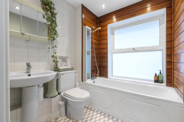 10, Putney Heath Lane, London photo 4