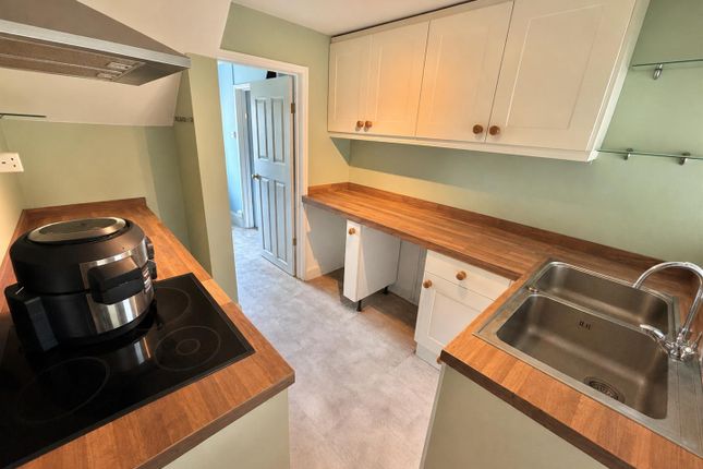 14, Trezaise Road, St. Austell photo 4