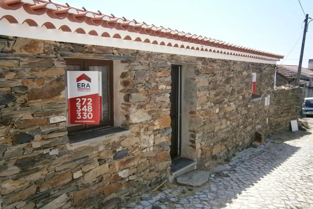 Thumbnail Detached house for sale in Proença-A-Nova, Proença-A-Nova, Castelo Branco, Central Portugal