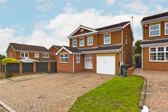 Detached house for sale in Moss Close, Arnold, Nottingham
