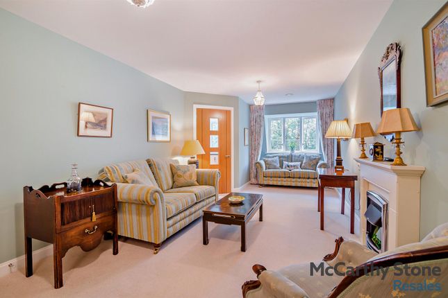 45 Lambrook Court, Gloucester Road, Larkhall, Bath photo 3
