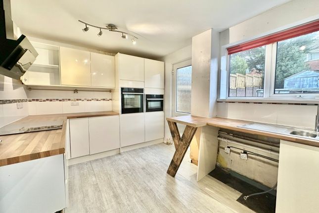 125, Holcroft Road, Southampton photo 3