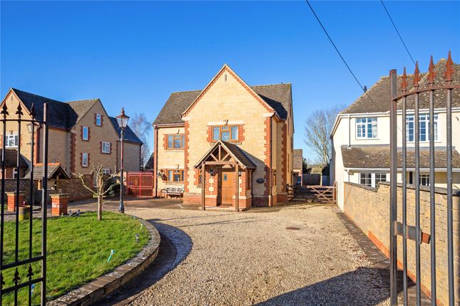 Detached house for sale in Eynsham Road, Cassington, Witney, Oxfordshire