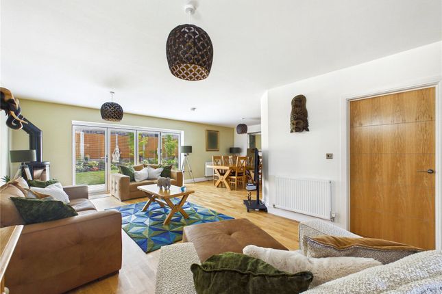 6, Fleet Road, Suffolk photo 3