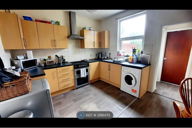 Oakley Street, Newport photo 3