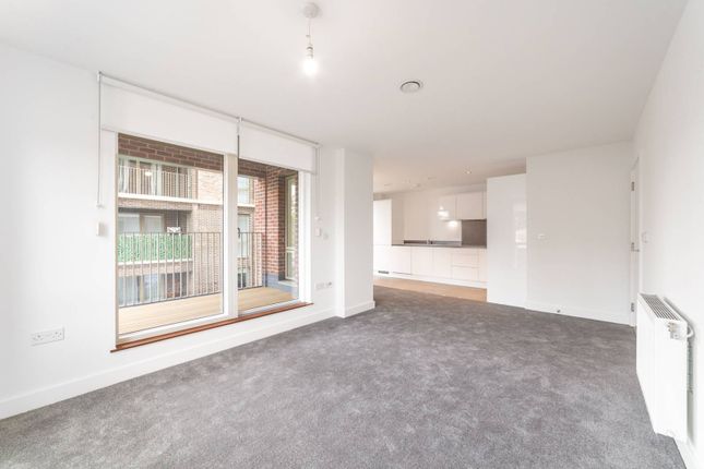 Flat to rent in Gayton Road, Harrow