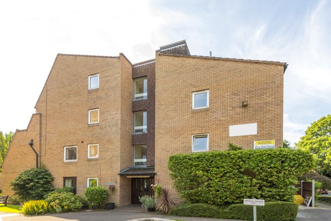 Thumbnail Flat for sale in Mount Hermon Road, Woking