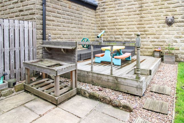 1, Whitaker Walk, Keighley photo 4