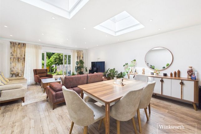189, Booth Road, London photo 2