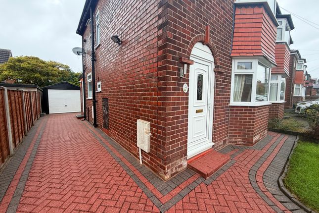 28, Altrincham photo 2