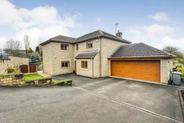 Detached house for sale in Sorrin Close, Idle, Bradford