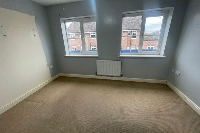 2d, Mullett Street, Brierley Hill photo 5