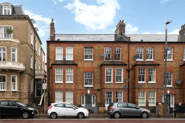 Flat 71, Newlands Terrace, 151, Queenstown Road, London photo 2