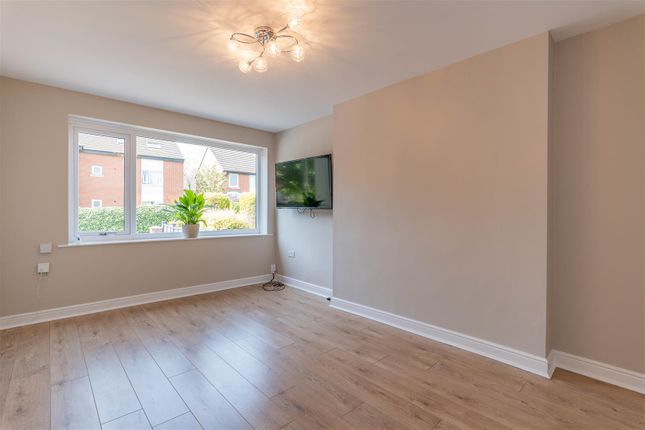 94, Collingwood Road, Chorley photo 2