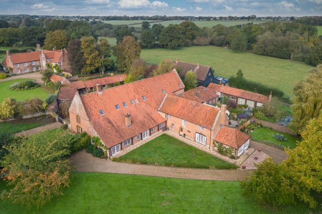 Thumbnail Barn conversion for sale in Holverston, Norwich