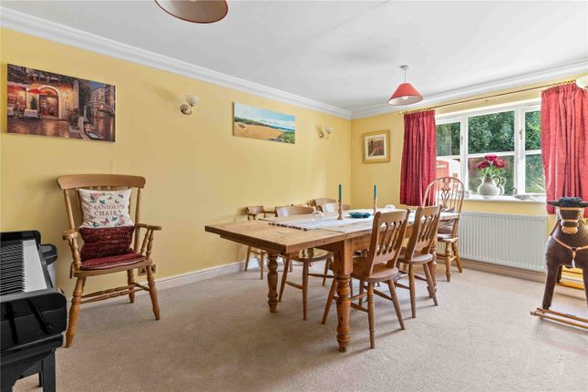 53, Walden Road, Nr Saffron Walden photo 4
