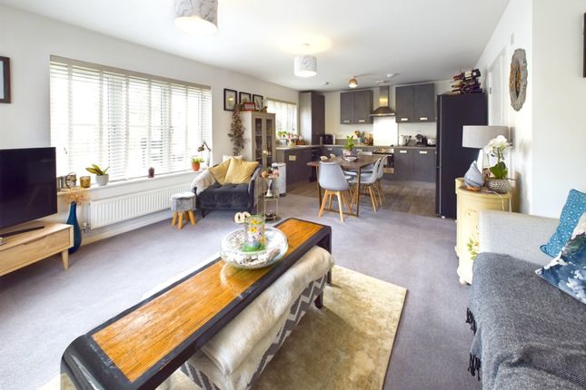 Flat for sale in Lime Grove, Milton-Under-Wychwood, Chipping Norton