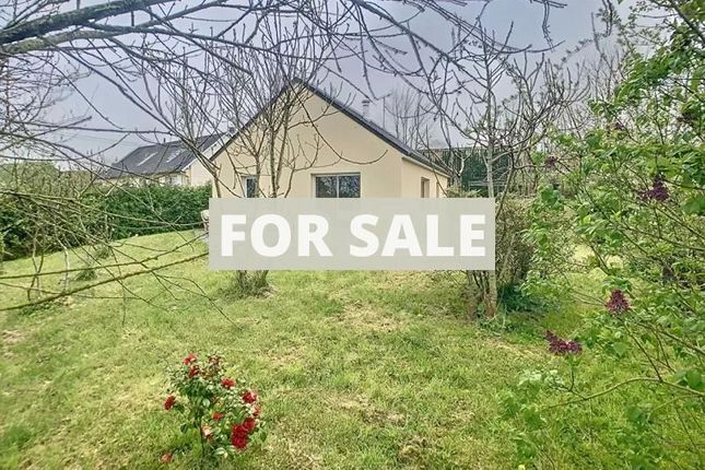 Thumbnail Detached house for sale in Rouffigny, Basse-Normandie, 50800, France
