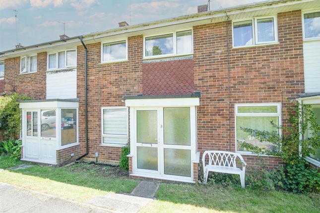 Thumbnail Terraced house to rent in Bowyer Close, Basingstoke