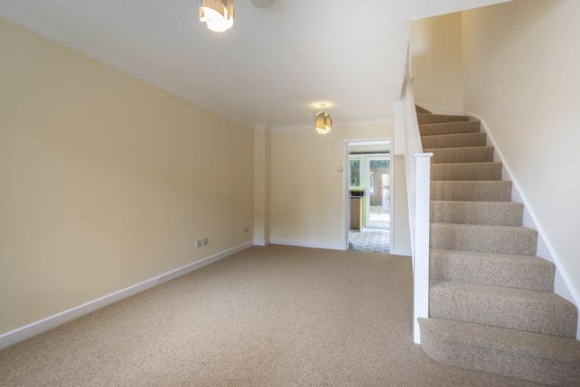 8, Cunningham Close, Royal Tunbridge Wells photo 3