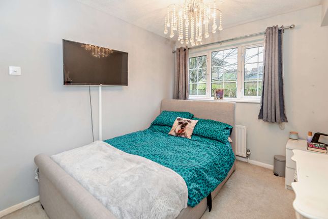 Maisonette for sale in Thompson Way, Mill End, Rickmansworth
