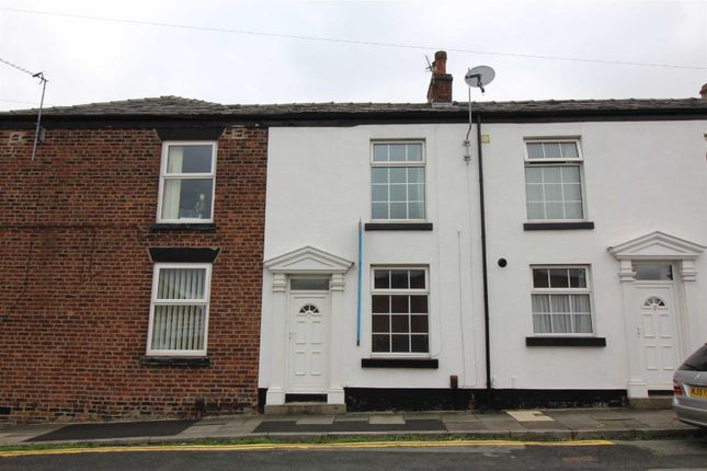 Terraced house to rent in Willow Grove, Marple, Stockport
