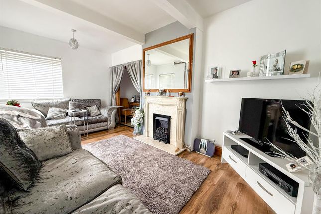 26, The Close, Jaywick Village photo 3