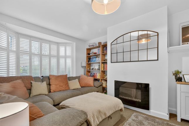 10, Danum Drive, York photo 2