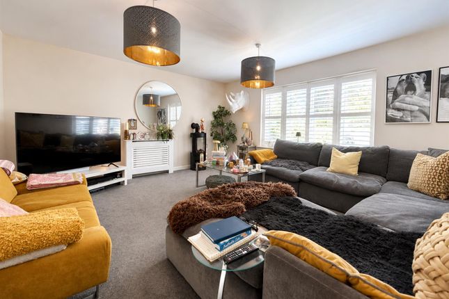 43, Heritage Way, Brixham photo 4