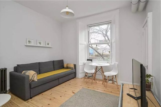 Thumbnail Flat to rent in Caledonian Crescent, Edinburgh
