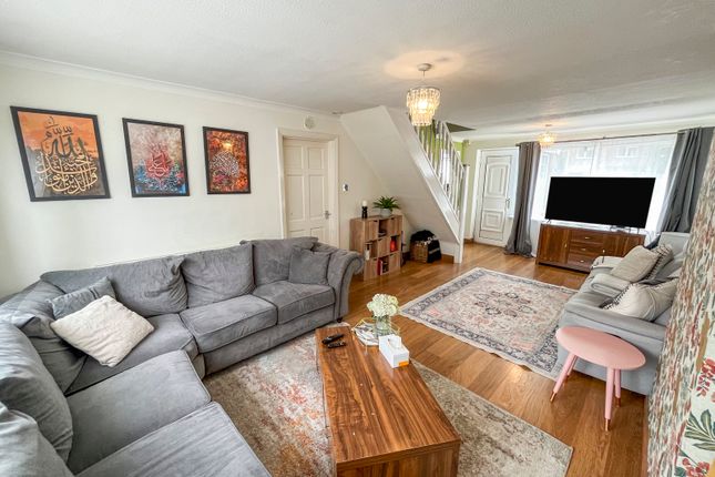27, Bignal Drive, Leicester photo 2