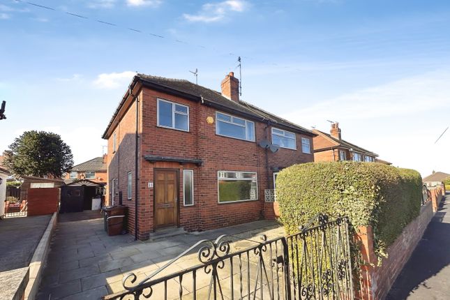 3-bed house on 21, Orion View, Leeds, £165,000