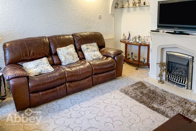 Lounge 2